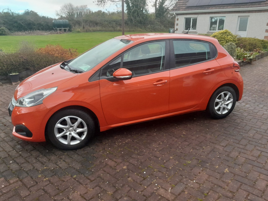 Peugeot 208 ACTIVE 1.2 68 6.2 4DR — thumbnail 3