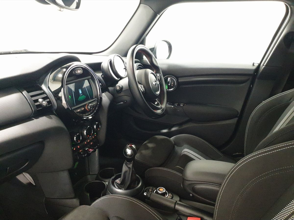 2020 MINI Hatch 1.5L Petrol For Sale Images