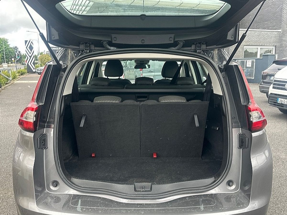 2020 Renault Grand Scenic 1.8L Diesel For Sale Images