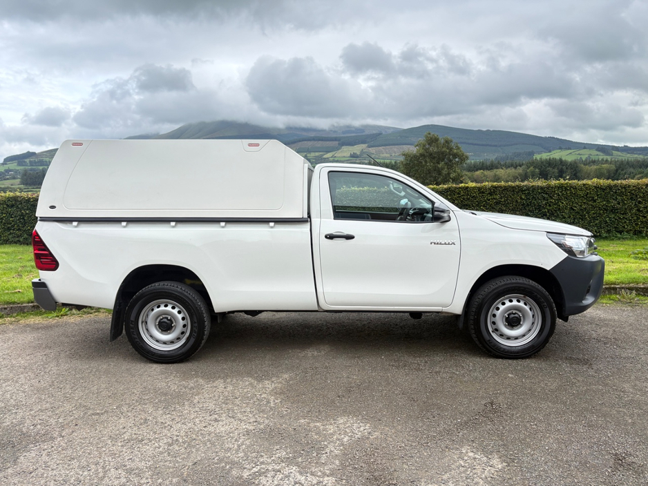 2023 Toyota Hilux For Sale Images