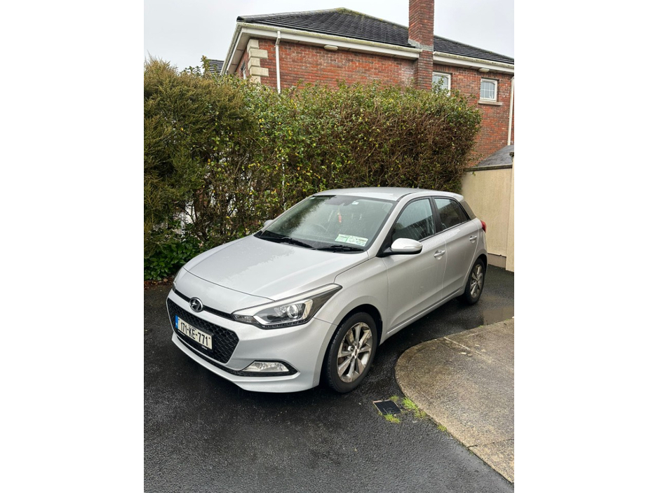 Hyundai i20 ACTIVE DELUXE 5DR — thumbnail 2