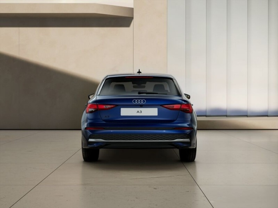Audi A3 SPORTBACK 30TDI 115BHP SE — thumbnail 3