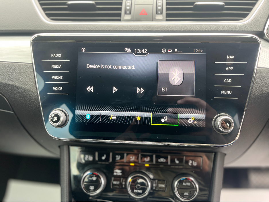 2023 Skoda Superb 2L Diesel For Sale Images