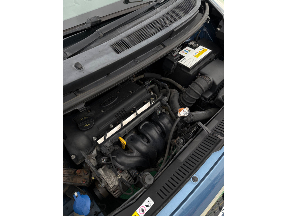 Kia Venga 1.4 L — thumbnail 10