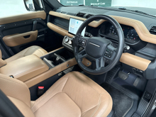 2026 Land Rover Defender 3L Diesel For Sale Images