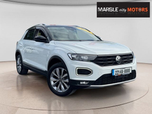 Volkswagen T-Roc 3da-a1dff 5DR Auto