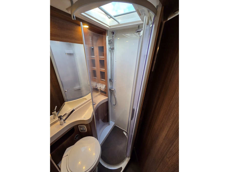 2022 Carthago C1-Tourer 2.3L Diesel For Sale Images
