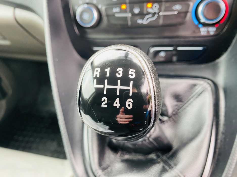 2022 Ford Transit Connect 1.5L Diesel For Sale Images