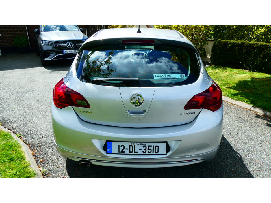 2012 Opel Astra 2L Diesel For Sale Images