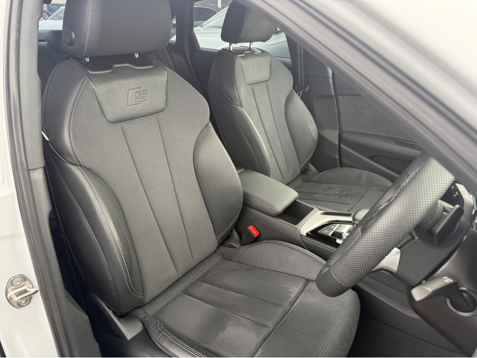 2024 Audi A4 2L Diesel For Sale Images