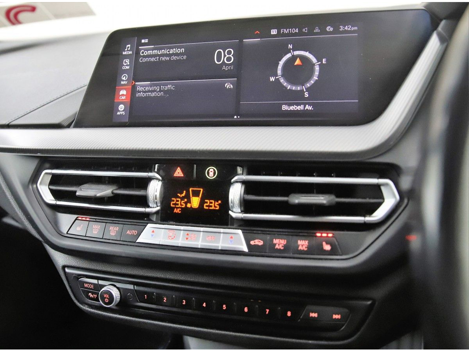 BMW 2 Series 218I M SPORT 6SPD *FULL LEATHER* — thumbnail 19