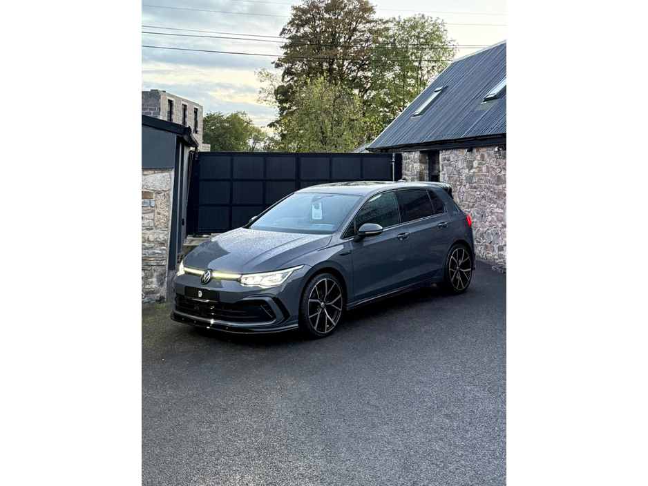 2023 Volkswagen Golf 2L Diesel For Sale Images
