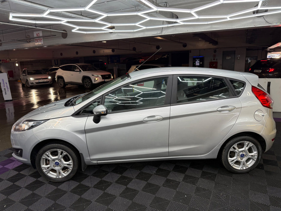 Ford Fiesta 1.25 60PS Zetec — thumbnail 4