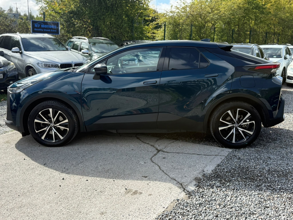 2024 Toyota C-HR 2L Petrol Plug-in Hybrid For Sale Images