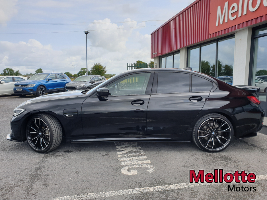 2021 BMW 3 Series 2.0L Petrol Plug-in Hybrid For Sale Images