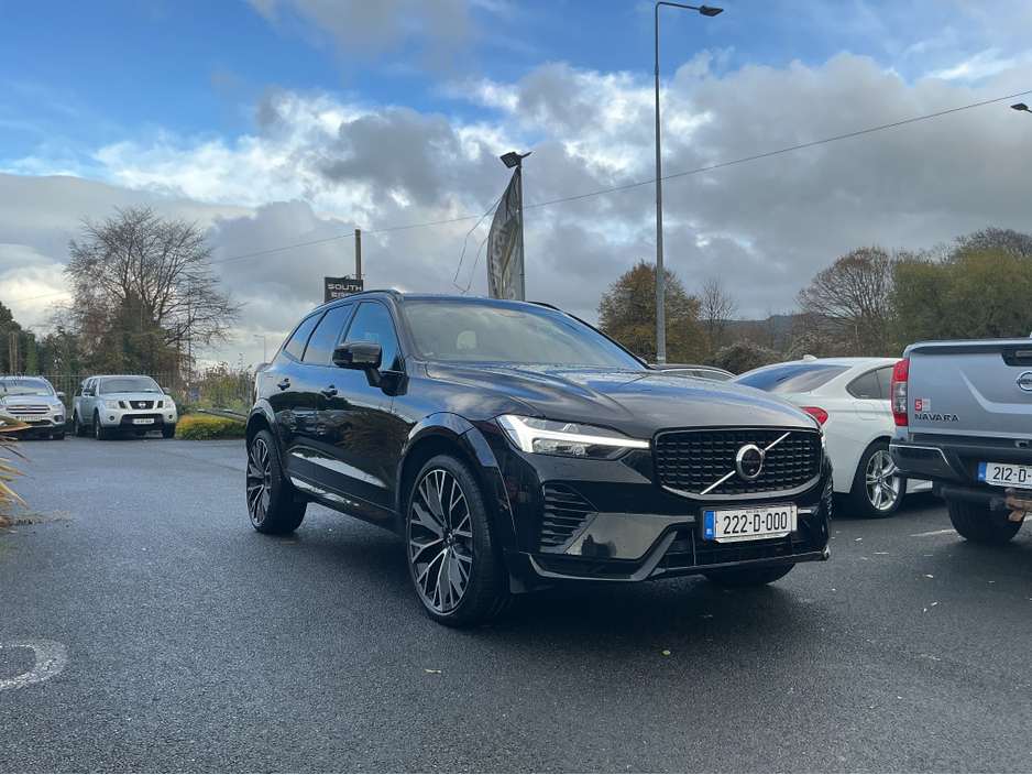 2022 Volvo XC60 2L Petrol Plug-in Hybrid For Sale Images