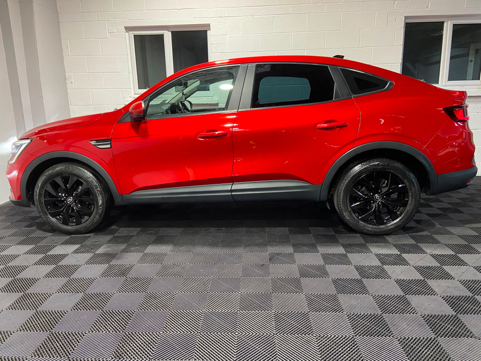 2022 Renault Arkana 1.3L Petrol For Sale Images