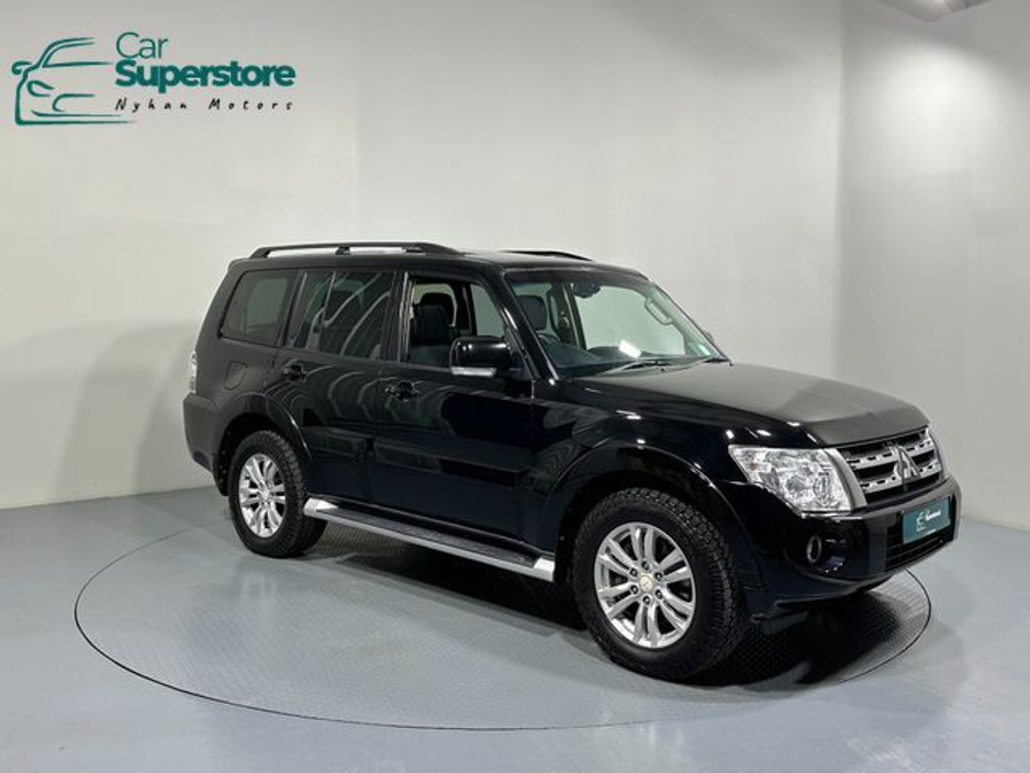 2014 Mitsubishi Pajero