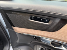 2025 Volvo XC90 2L Petrol Plug-in Hybrid For Sale Images