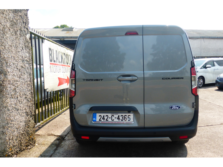 2024 Ford Transit Courier 1.5L Diesel For Sale Images