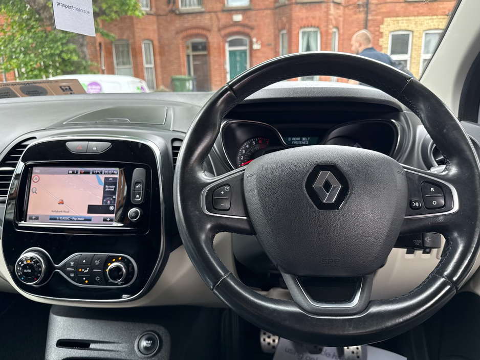 2018 Renault Captur 0.9L Petrol For Sale Images