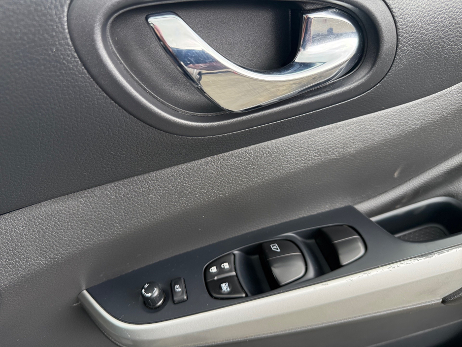 2021 Nissan Navara 2.3L Diesel For Sale Images