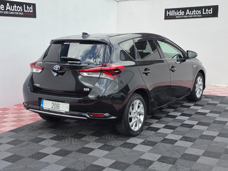 2016 Toyota Auris 1.8L Petrol Hybrid For Sale Images
