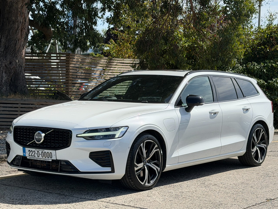 Used Volvo V60 2022 in Dublin