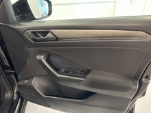 2020 Volkswagen T-Roc 2L Diesel For Sale Images