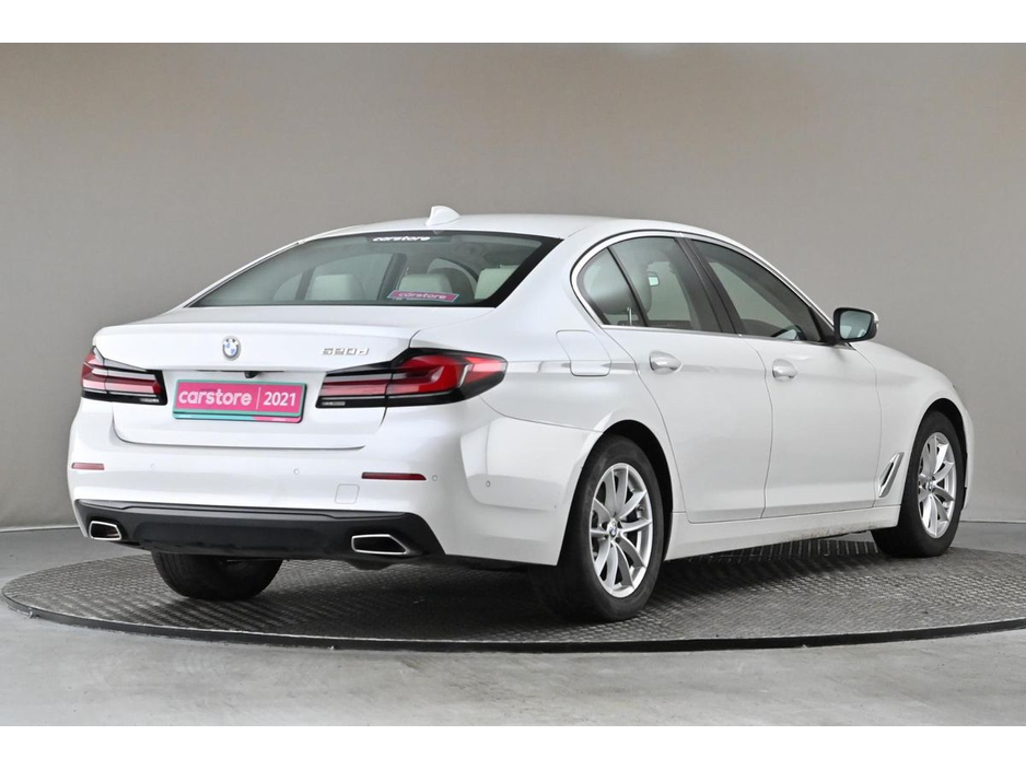 BMW 5 Series 520D SE *BEIGE LEATHER* — thumbnail 9