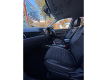 2018 Mitsubishi Outlander 2L Petrol Plug-in Hybrid For Sale Images