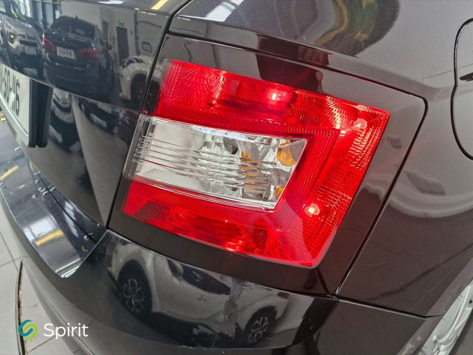 Skoda Fabia 1.0MPI 60HP Ambition *Call Jonathan On 0879785383* — thumbnail 23