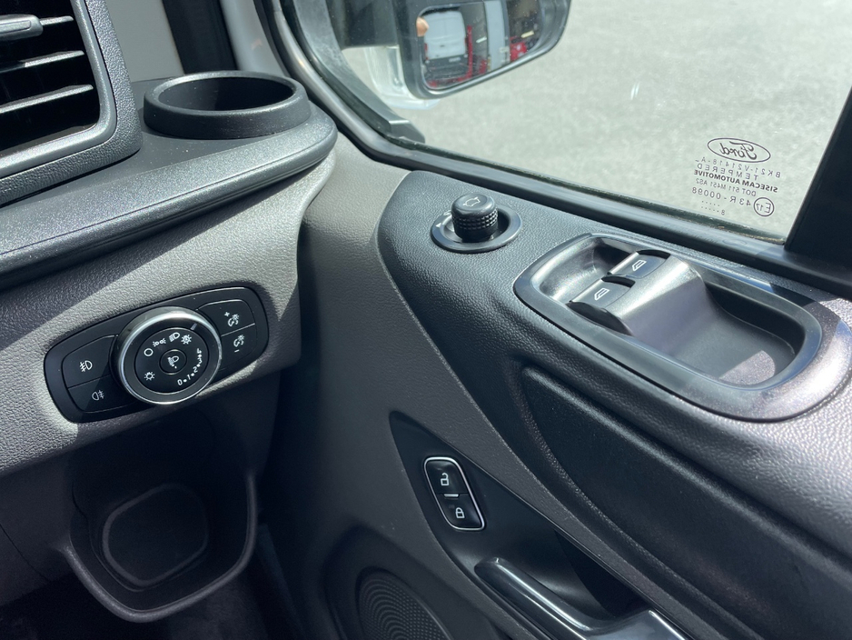 2019 Ford Transit Custom 2L Diesel For Sale Images