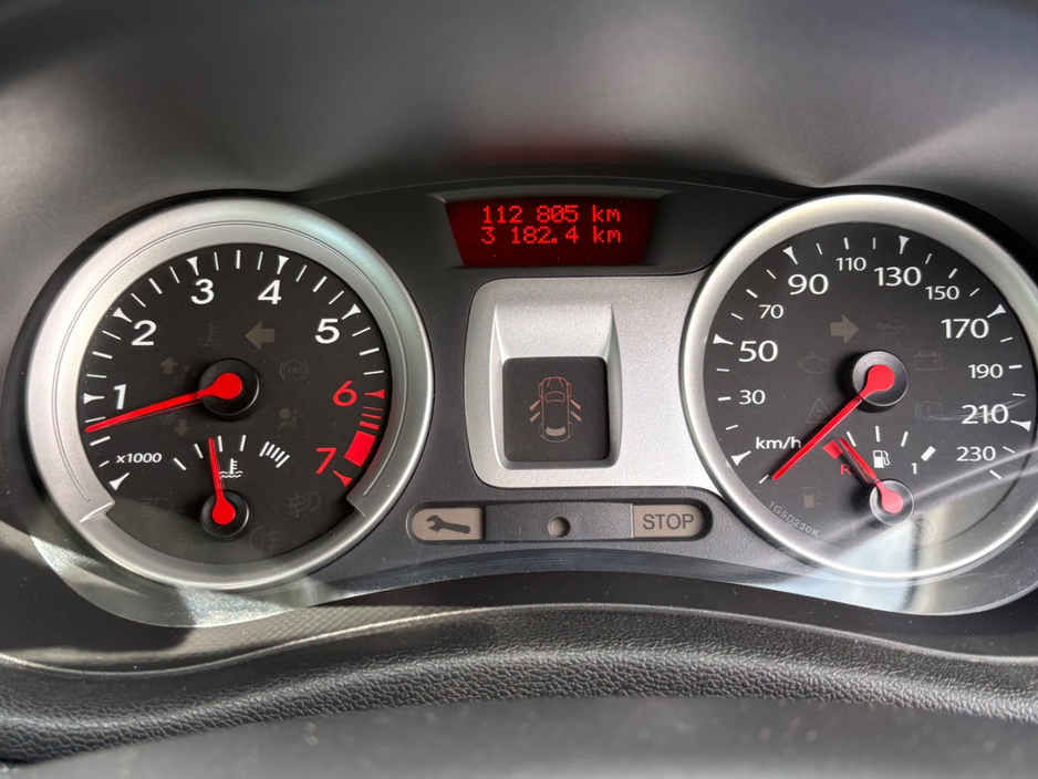 2011 Renault Clio 1.1L Petrol For Sale Images