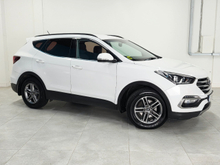 2017 Hyundai Santa Fe 2.2L Diesel For Sale Images