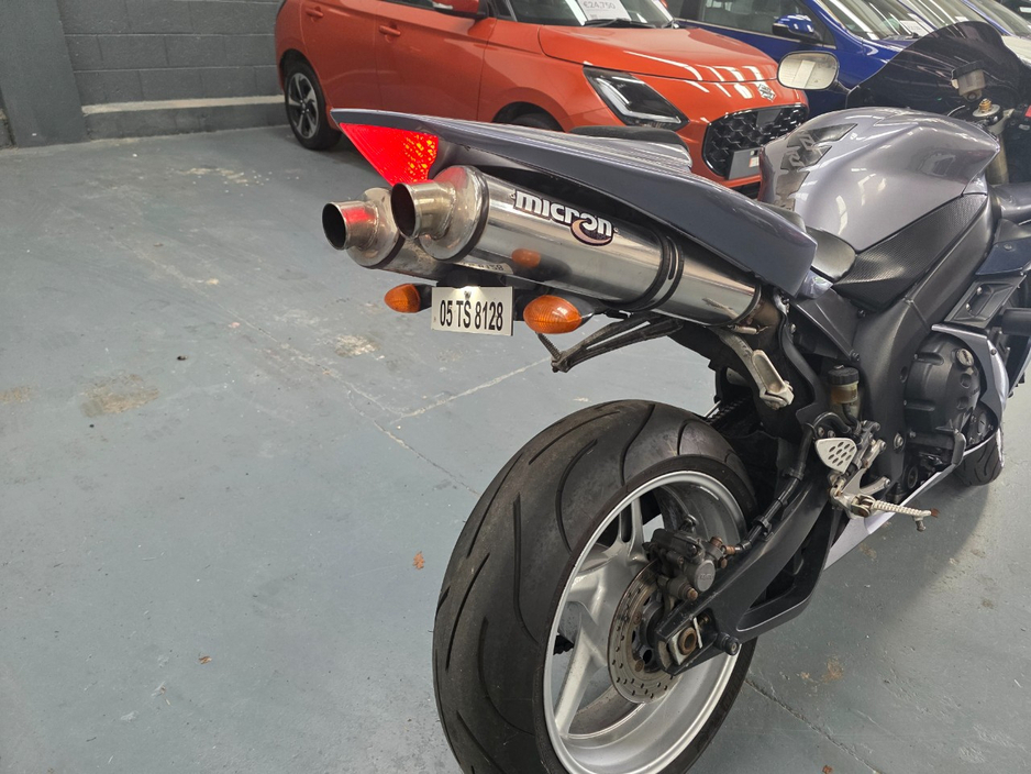 2005 Yamaha YZF 1L Petrol For Sale Images