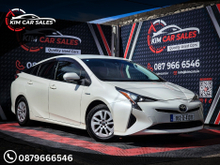 Toyota Prius DAA-ZVW50