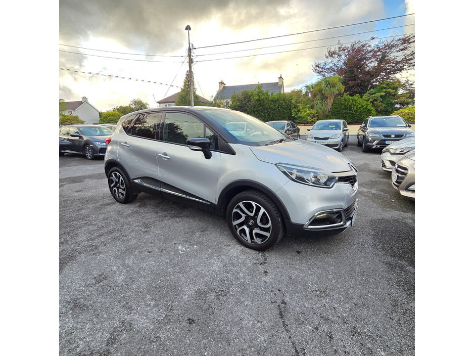 2017 Renault Captur 0.9L Petrol For Sale Images