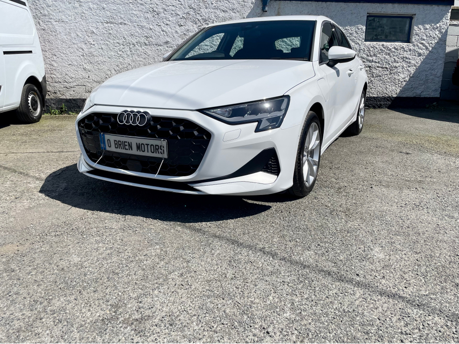 2025 Audi A3 1.5L Petrol Plug-in Hybrid For Sale Images