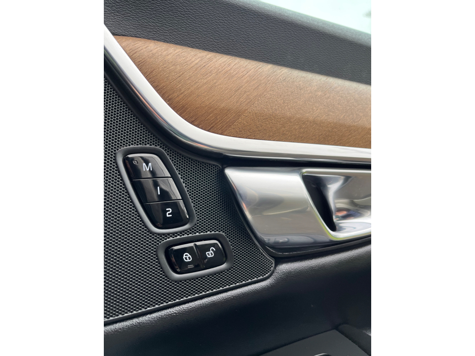 2017 Volvo V90 2L Diesel For Sale Images
