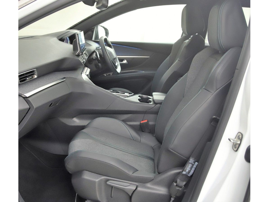 Peugeot 3008 1.6 PHEV ALLURE *BI-TONE ROOF* — thumbnail 14