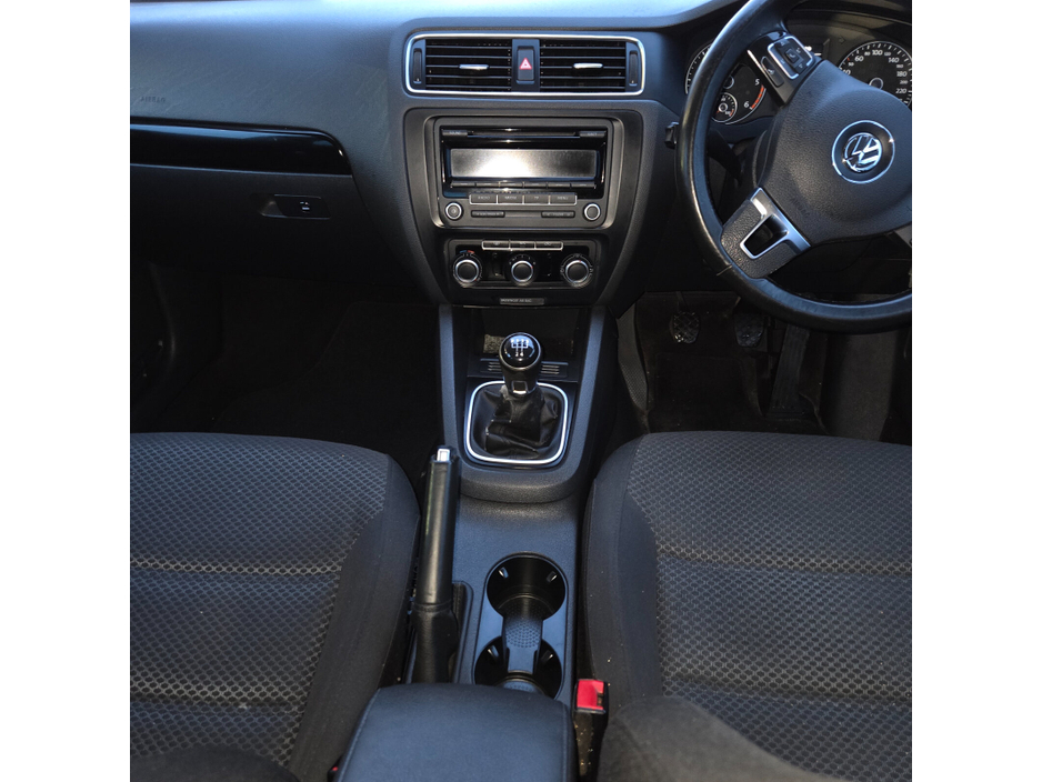 2014 Volkswagen Jetta 1.6L Diesel For Sale Images