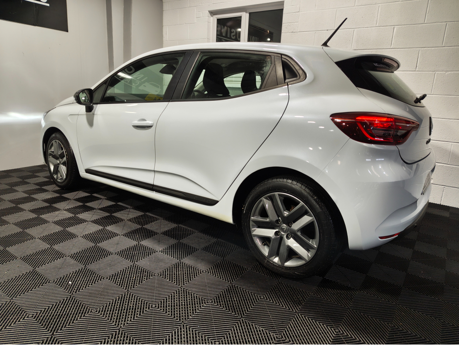 2022 Renault Clio 1L Petrol For Sale Images