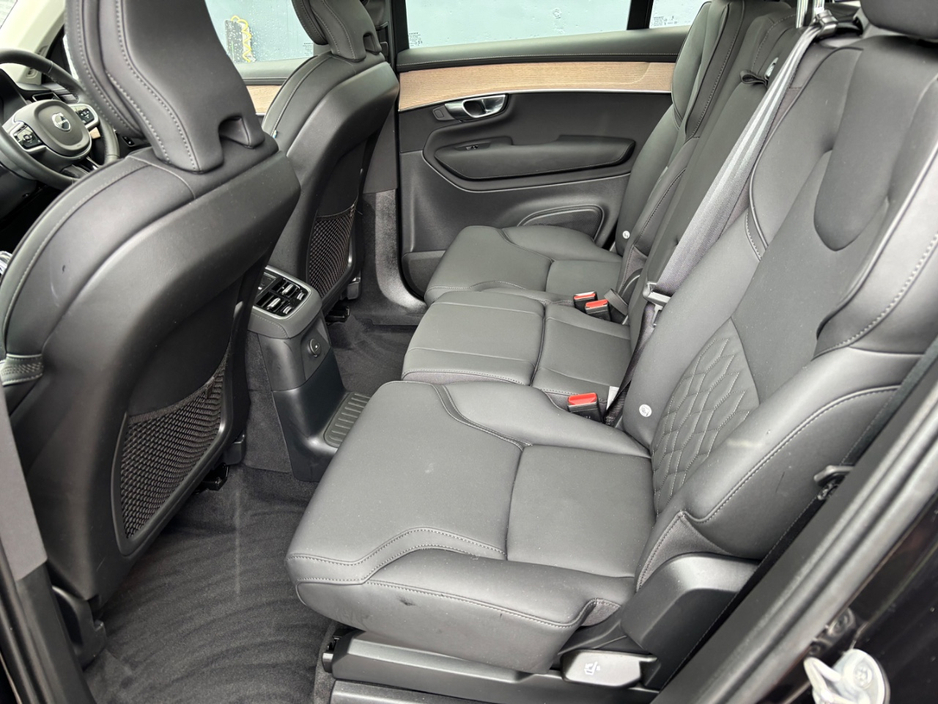 2025 Volvo XC90 2L Hybrid For Sale Images