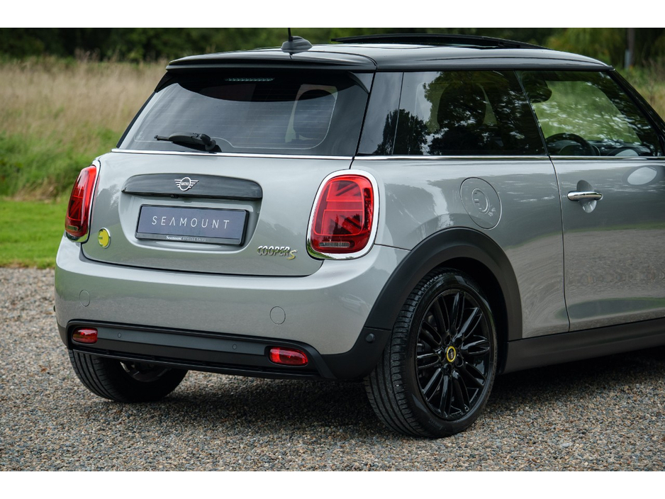 2023 MINI Hatch 0L Electric For Sale Images
