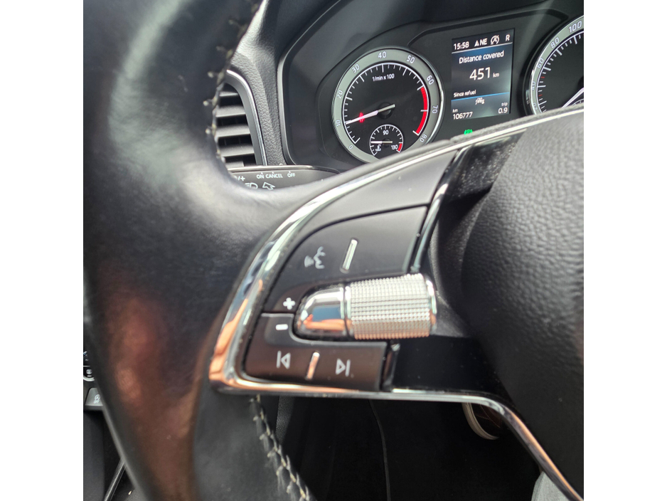 2021 Skoda Karoq 1.5L Petrol For Sale Images