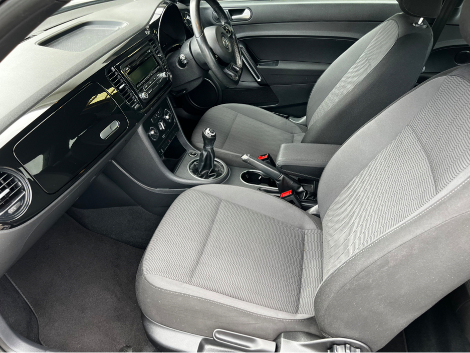 2015 Volkswagen Beetle 1.6L Diesel For Sale Images