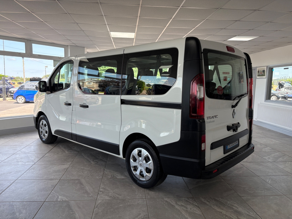 2023 Renault Trafic 2L Diesel For Sale Images