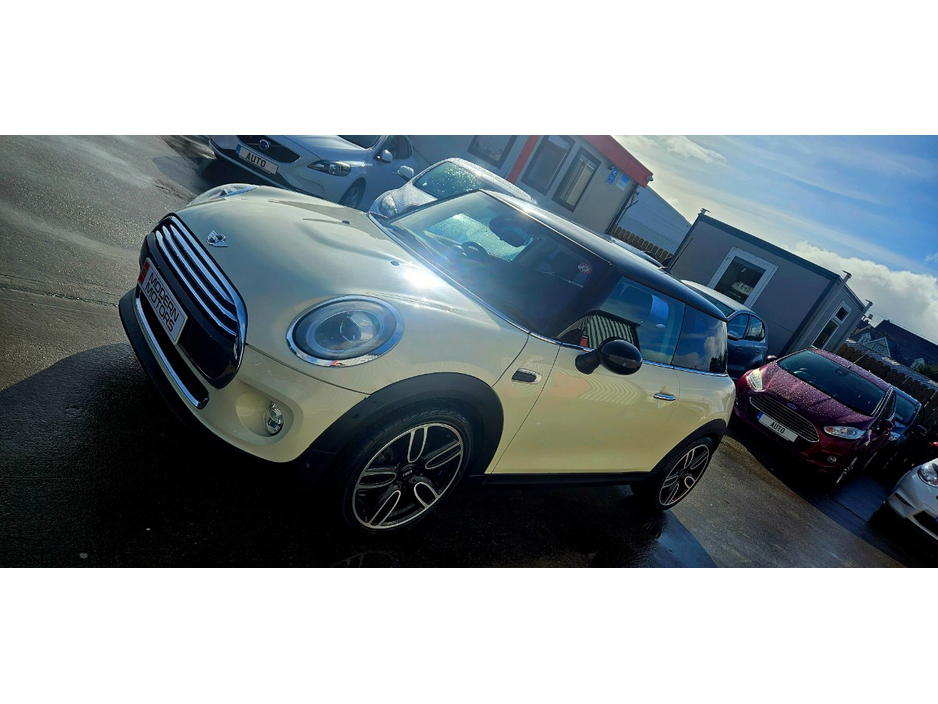 2018 MINI Cooper D 1.5L Diesel For Sale Images