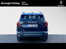 2026 Dacia Bigster 1.8L Petrol Hybrid For Sale Images